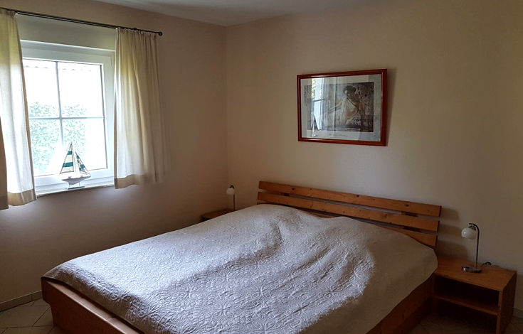 Doppelbett in der Ferienwohnung Zinnowitz